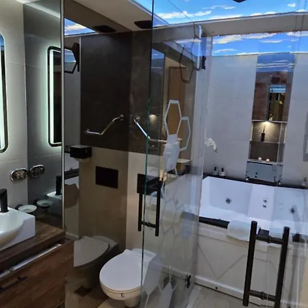 Apartment Design Platinium Lux: Private Wellness Retreat